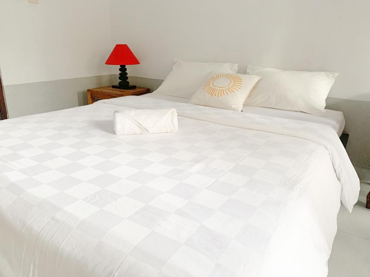 The Lima Home Stay In Canggu エクステリア 写真