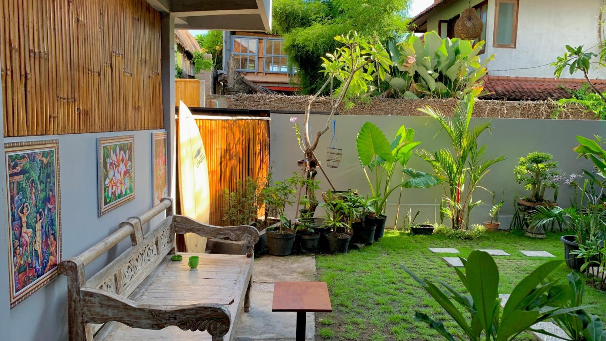 The Lima Home Stay In Canggu エクステリア 写真